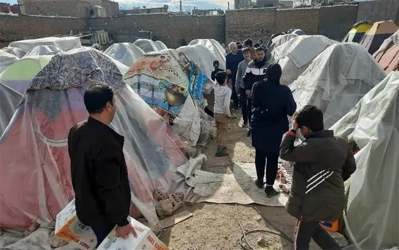 همیاری کارکنان شرکت بیمه پاسارگاد با زلزله زدگان شهرستان خوی