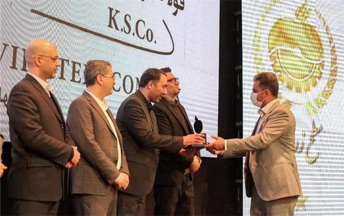 دریافت تندیس زرین تک‌ستاره جشنواره ملی صنعت سلامت‌محور توسط گل‌گهر