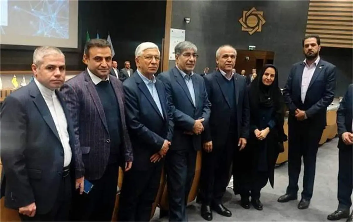 تجلیل از روسای پنج شعبه موفق موسسه اعتباری ملل