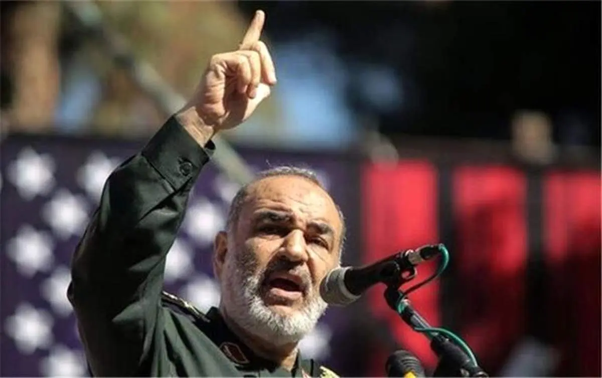 «پیام» فرمانده سپاه به وزیر اطلاعات درباره مسمومیت دانشآموزان