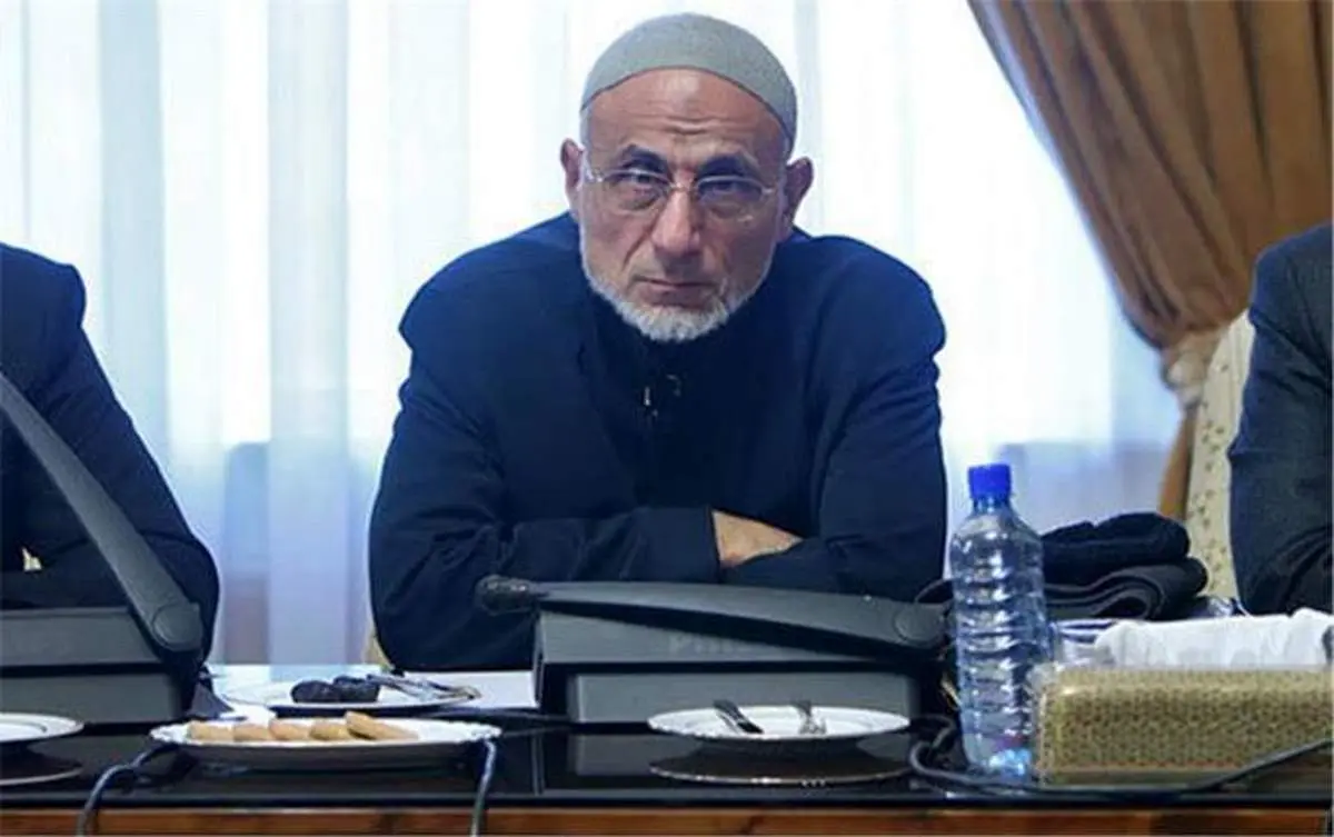 نگاه متفاوت میرسلیم به ماجرای «مسمومیتهای پراکنده» / اواسط امسال به یک «نکته بسیار مهم» پی بردیم ...