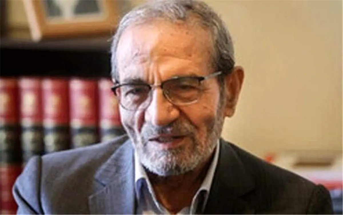 نظر جالب یک فعال سیاسی: قانون اساسی به تغییر احتیاج دارد!