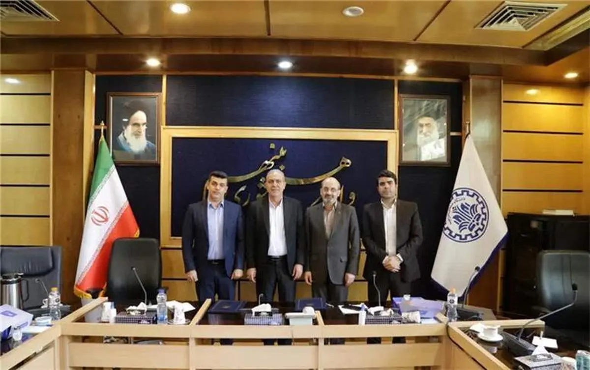دکتر ترکی: به کارگیری اکوسیستم نوآوری شرکتی یکی از اولویتهای وصندوق است / دکتر زمانپور: توسعه مجموعههای اقتصادی صندوق بازنشستگی کشوری بر فناوری استوار میشود