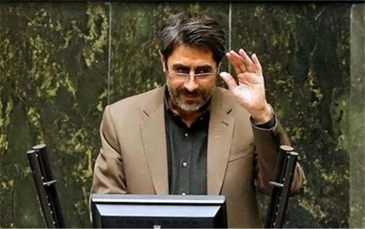 نماینده مجلس: احضار و معرفی افراد به دستگاه قضایی به خاطر عدم حجاب نه حکیمانه است، نه عملی/ توان و نیروی خود را صرف مبارزه با مردان هنجارشکن، زورگیر کنید