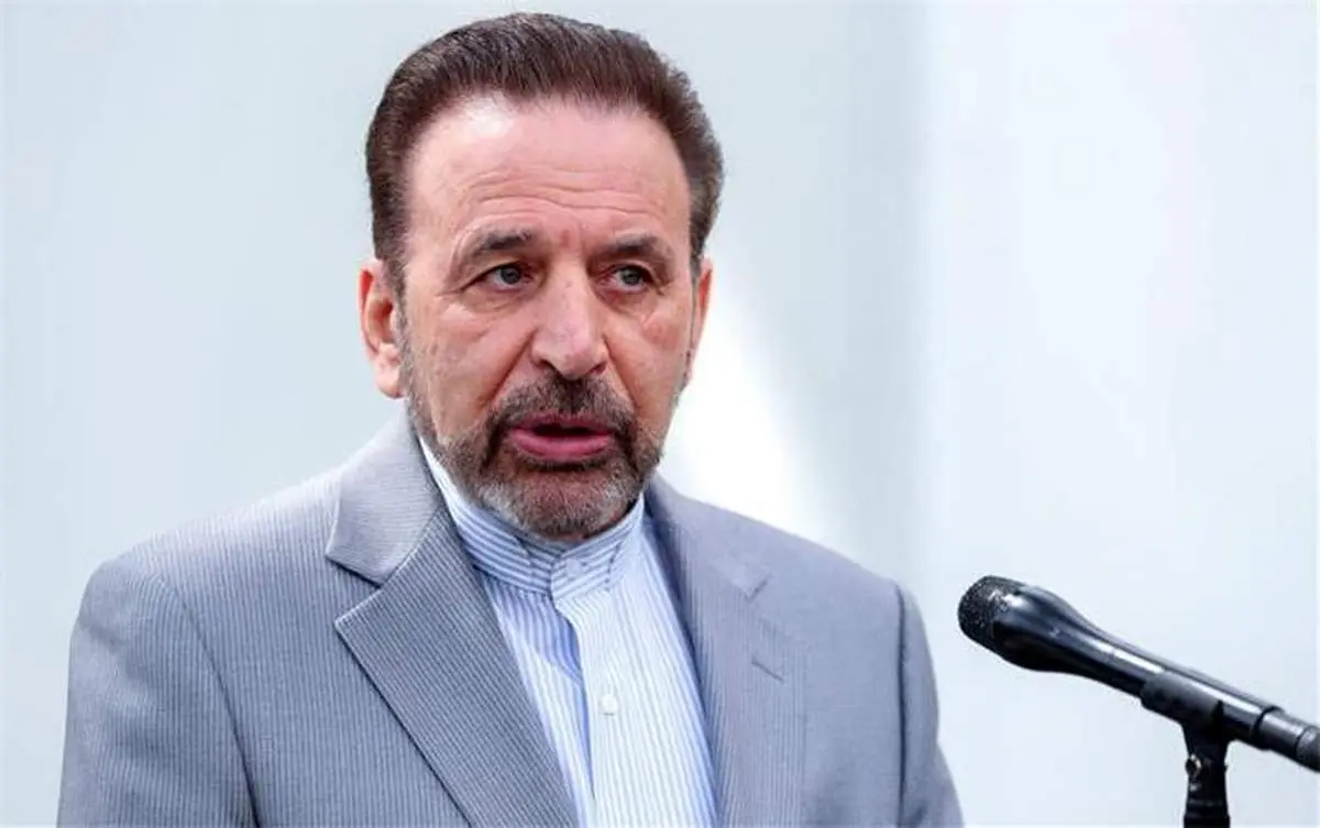 واعظی: تیم اقتصادی رئیسی، «ضعیف و ناهماهنگ» است/ حل مشکلات برنامه میخواهد نه دستور!/ روحانی «قصد ورود به انتخابات» ندارد