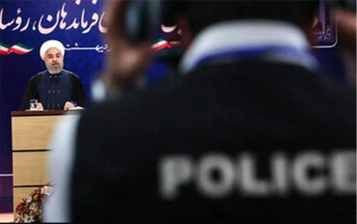 روحانی: وظیفه پلیس، «اجرای قانون» است، نه اسلام /  همه باید «نوکر مردم» باشیم/ پلیس جایی میتواند وارد شود که مصوبه قانونی وجود داشته باشد