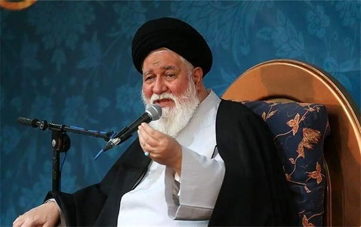 بیحجابی عملی ضدقانونی و حرام دینی و سیاسی است/ جریمه بیحجابان تعارضی با اصول قانون اساسی ندارد