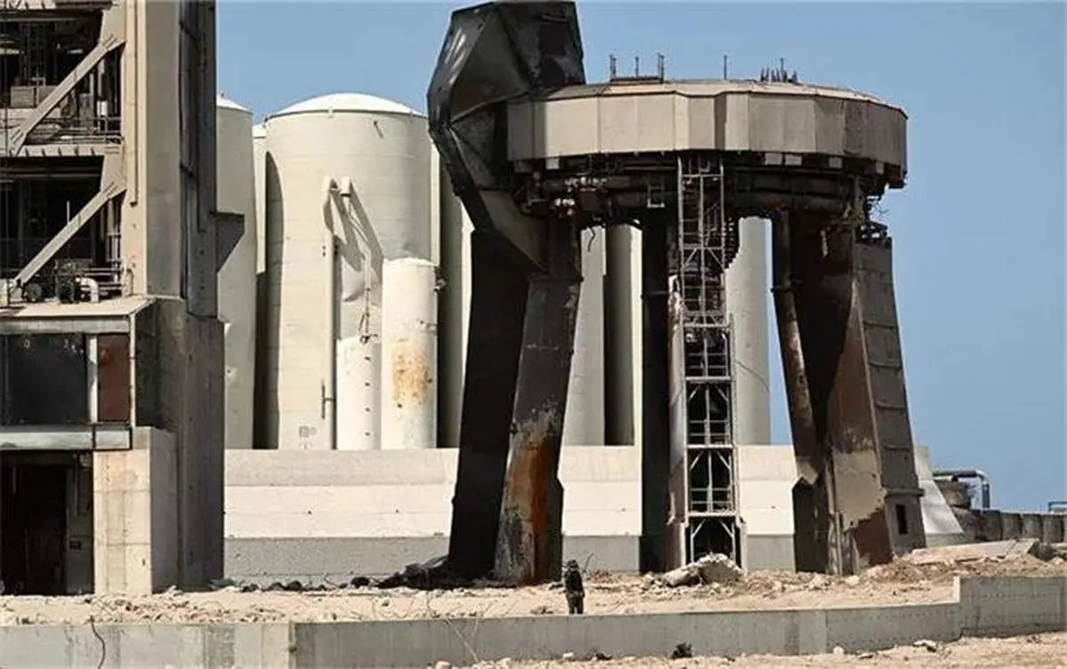 بزرگترین موشک فضایی جهان با سکوی پرتاب چه کرد؟/ از پرواز تکههای بتن تا ایجاد گودال عمیق