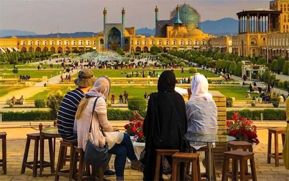 تعطیلی شنبهها در انتظار توافق دولت و مجلس/ وزارت گردشگری همچنان به دنبال افزایش تعطیلات آخر هفته