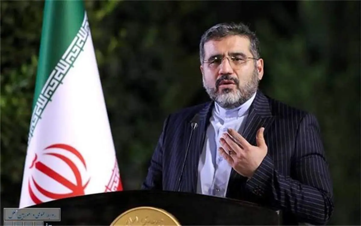 خواستم اجازه دهند وزارت فرهنگ، متولی مدیریت مسائل هنرمندان باشد/ برخی‌ توقع برخورد چکشی از وزارت ارشاد دارند/ با گفت‌وگو مشکل را حل می‌کنیم