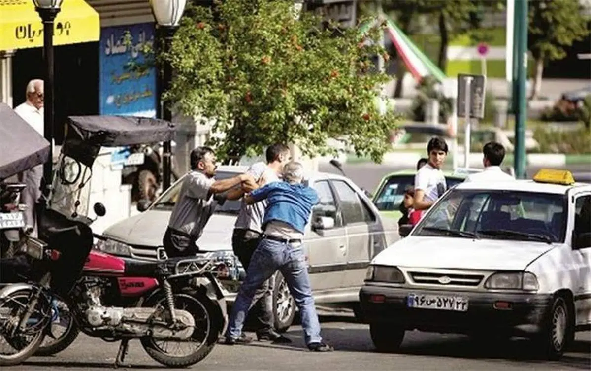 ریشههای افزایش خشونت؛ از دامن زدن به تفاوتهای سیاسی و رشد مشکلات اقتصادی تا تئوریزه کردن خشونت