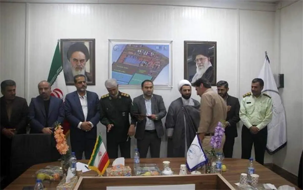 تجلیل از ۱۸ کارگر نمونه پتروشیمی دهدشت