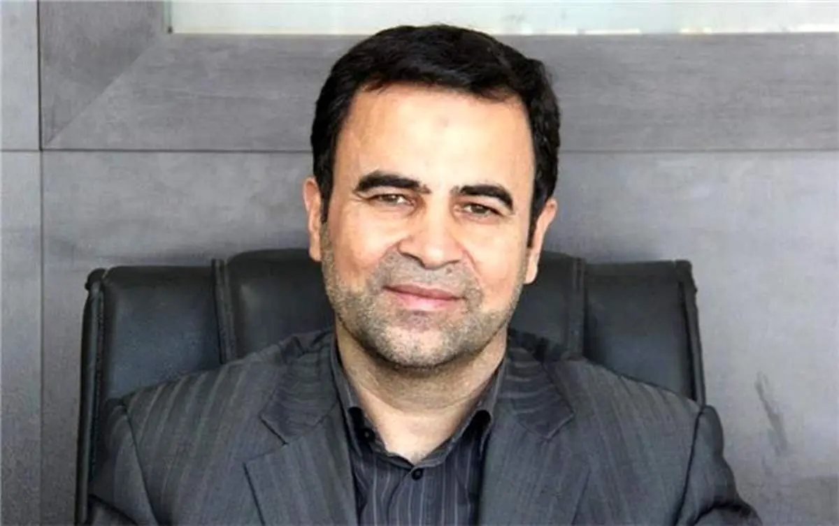 تورم علت اصلی مشکلات کشور است/ با تفکر کمیته امدادی نمیشود اقتصاد را اداره کرد