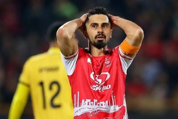 عالیشاه در پرسپولیس ماندنی شد یا نه