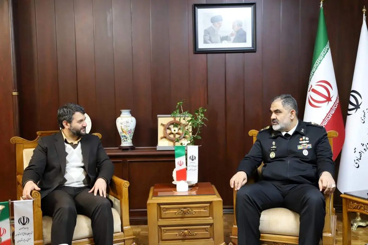 زمینههای همکاری مشترک مناطق آزاد و ویژه اقتصادی و نیروی دریایی ارتش بررسی شد