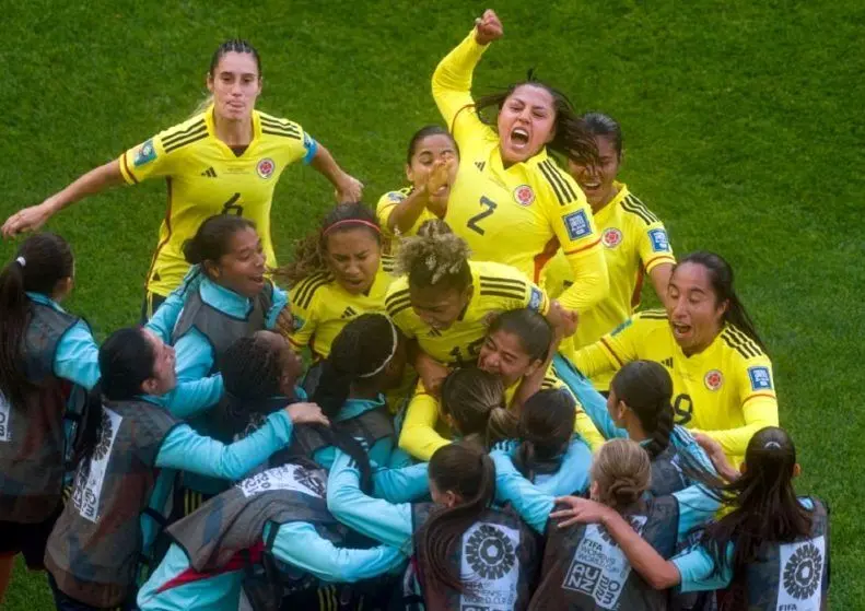 تیم ملی کلمبیا، کره جنوبی را شکست داد