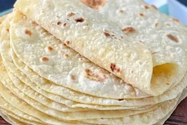 آموزش پخت نان لواش با کمترین مواد و آسان‌ترین روش