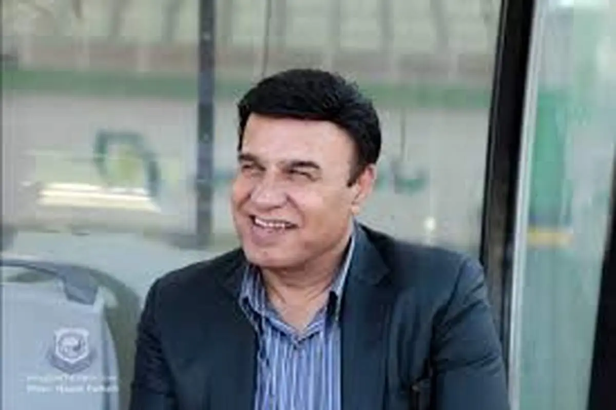 از گرسنگی بمیرم هم به پرسپولیس نمیروم
