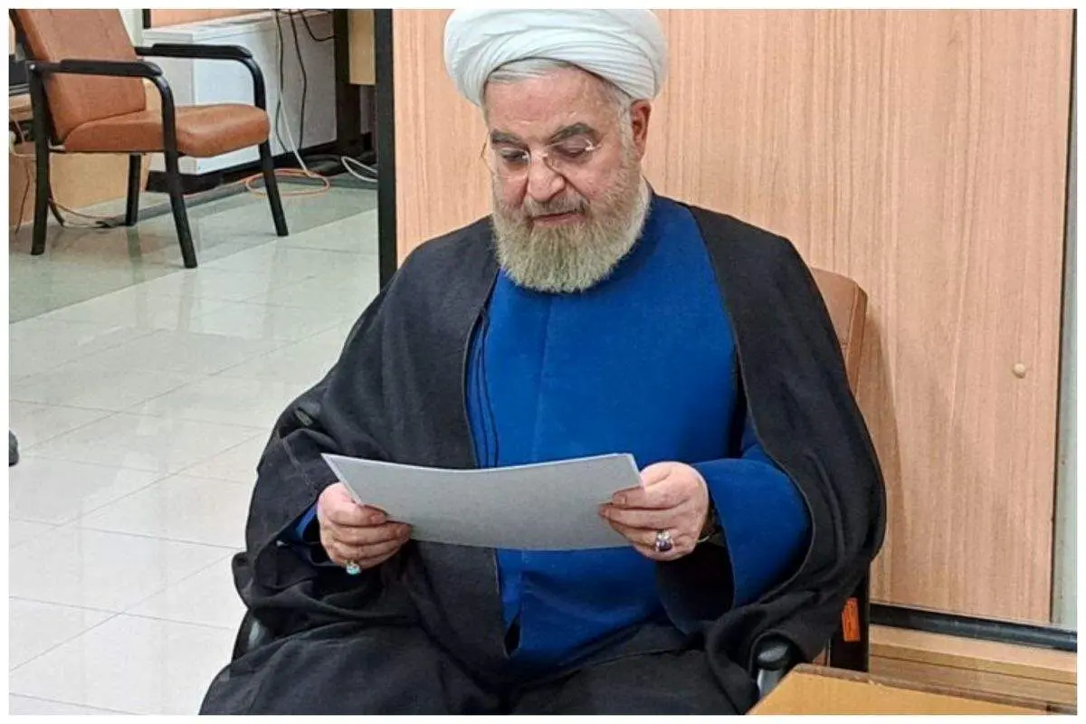 واکنش روحانی به ادعاهای زاکانی در مناظره دوم