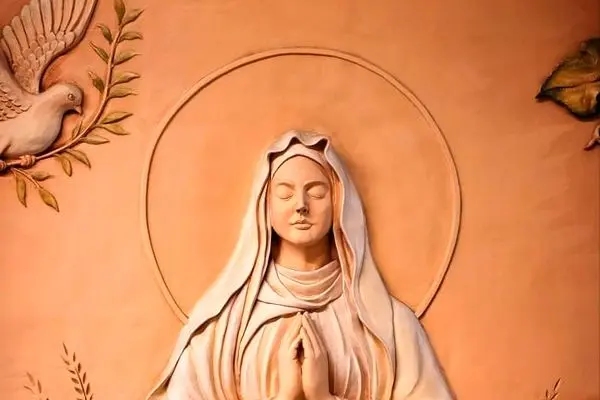 افتتاح ایستگاه مریم مقدس؛ متفاوت‌ترین مترو تهران/ عکس