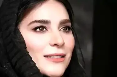 سلفی جدید و جذاب سحر دولتشاهی 