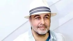 بازیگر محبوب سینما رضا عطاران پس از سکته مغزی در بیمارستان بستری شد