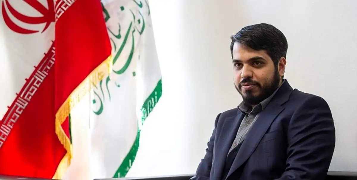 خالق بنرهای جنجالی شهرداری تهران برکنار شد