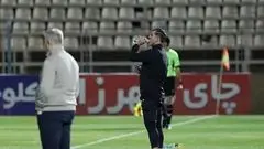 کریم باقری با شلوار برمودا پرسپولیس را مقابل تراکتور نجات داد!/ عکس