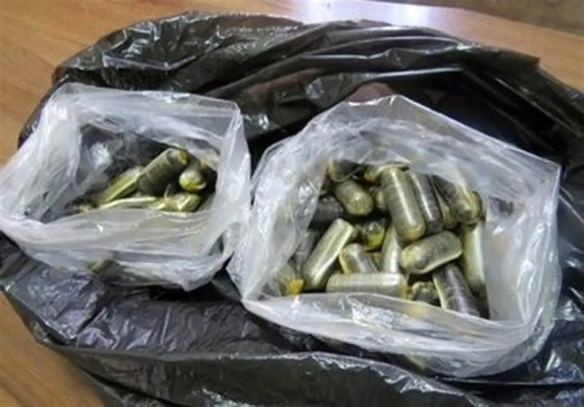 ۳ کیلو و ۵۰۵ گرم تریاک از شکم قاچاقچیان کشف شد!