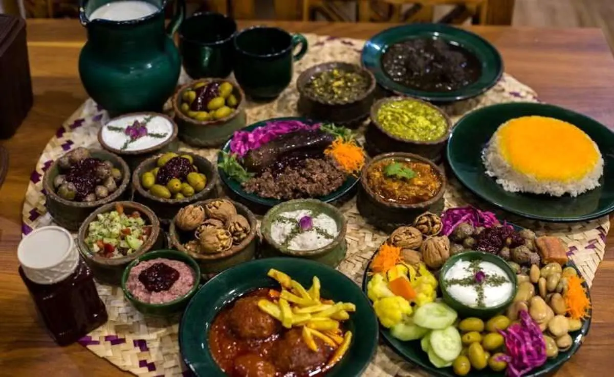 پیشگامی لرستان، بوشهر، کرمانشاه، هرمزگان و رشت در ارائه منوهای متنوع غذایی /رستوران‌های تهران نیازمند منوهایی غیر از کباب هستند
