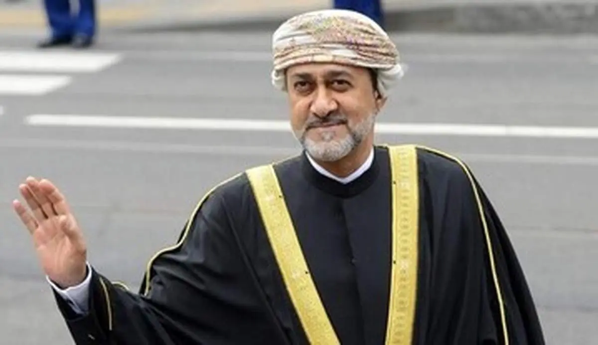 دستدادن سلطان عمان با این خانم در تهران خبرساز شد