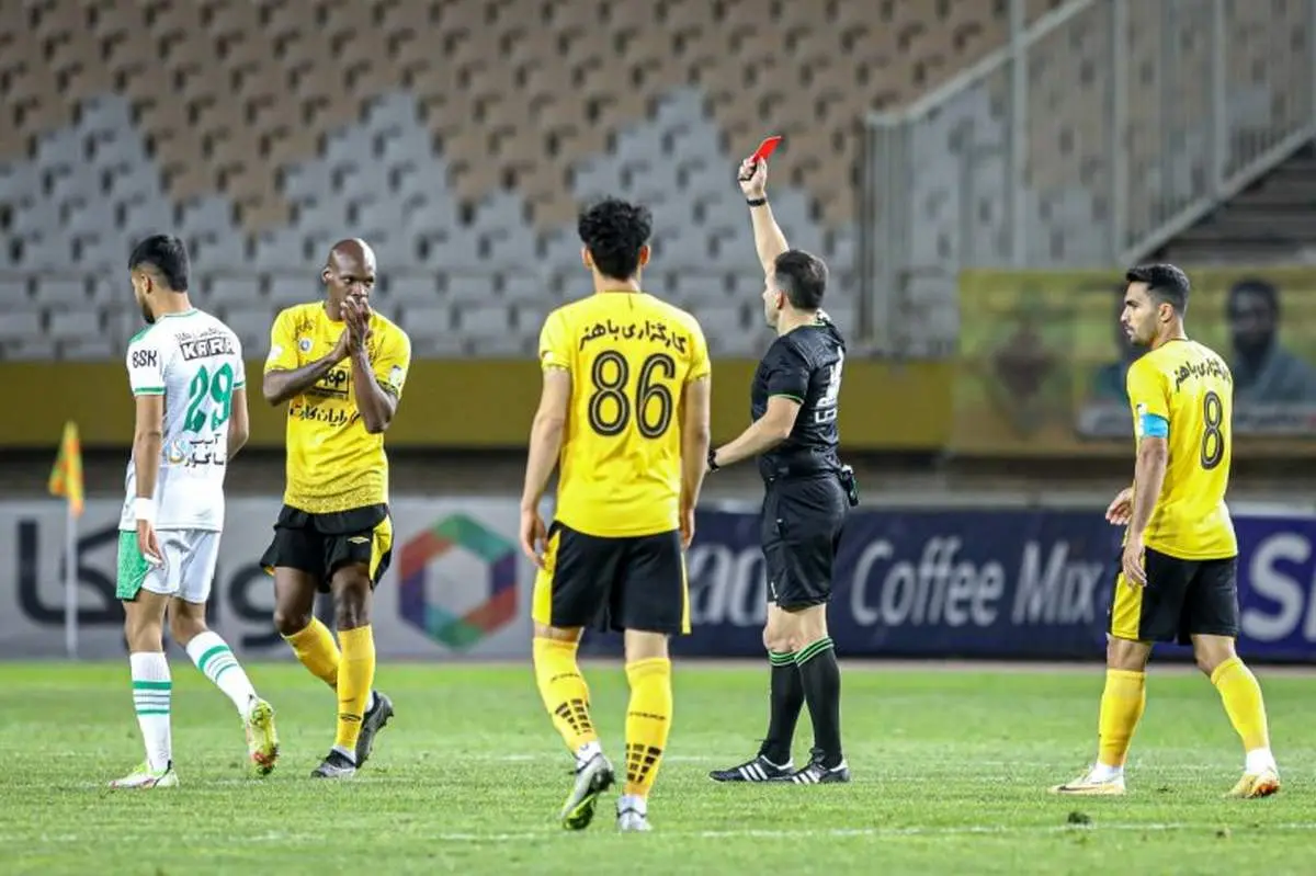 سپاهان دوباره در نقطه عطف لیگ برتر