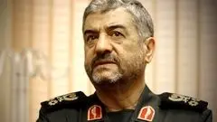 فرمانده بلند پایه سپاه:شهرهای موشکی ما آسیب ندیده/ به اندازه کافی موشک داریم/ ببینید
