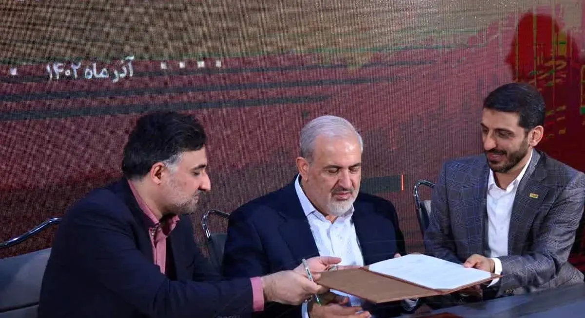 امضای سندهای همکاری ۳جانبه میان معاونت علمی، فناوری و اقتصاد دانش‌بنیان ریاست جمهوری، ایمیدرو و فولاد مبارکه