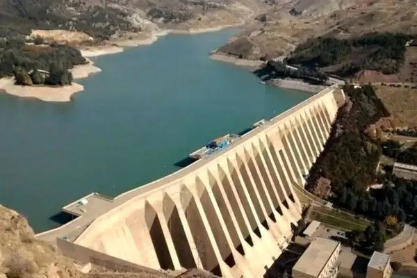 تصویری نگران کننده از وضعیت سد مارون