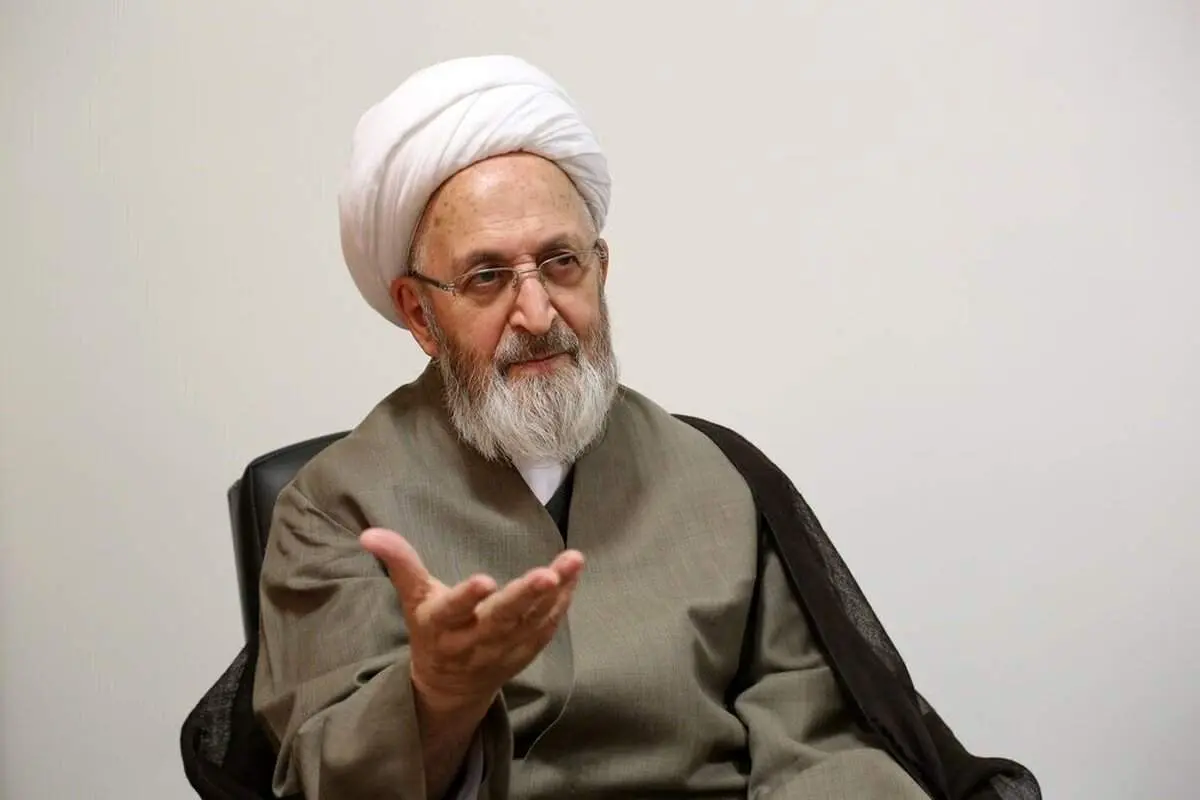  تعطیلی «شنبه» غیر قانونی است