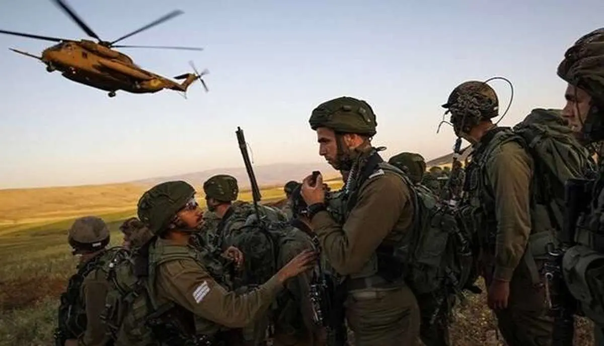 خروج کشته های ارتش اسرائیل از غزه با هلیکوپتر
