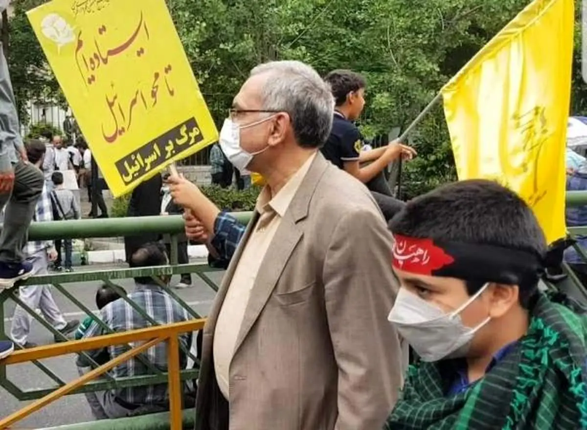 وزیر بهداشت می گوید خیلی بیشتر از حد نیاز شیرخشک توزیع کرده اند