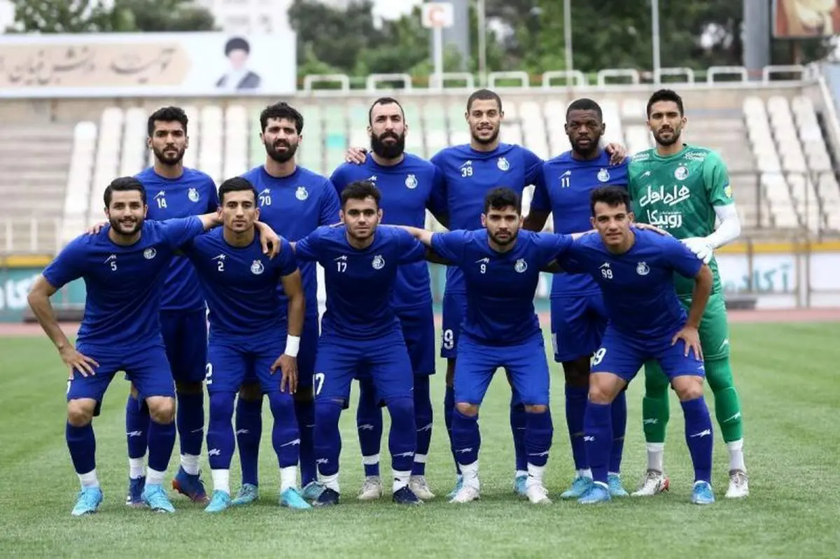 یک استقلالی کنار گذاشته شد!