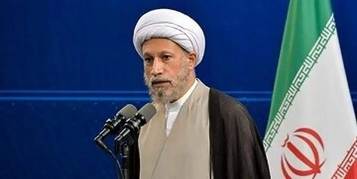 امام جمعه شیراز: روز ۱۳ فروردین به تفریح نروید؛ فکر کنید پدرتان را از دست دادهاید