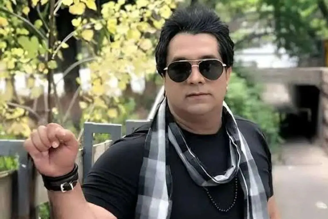 سکته قلبی امید جهان/ آخرین خبرها از وضعیت سلامتی این خواننده