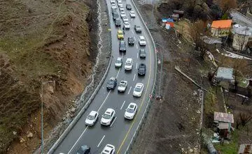 ترافیک این جاده سنگین است