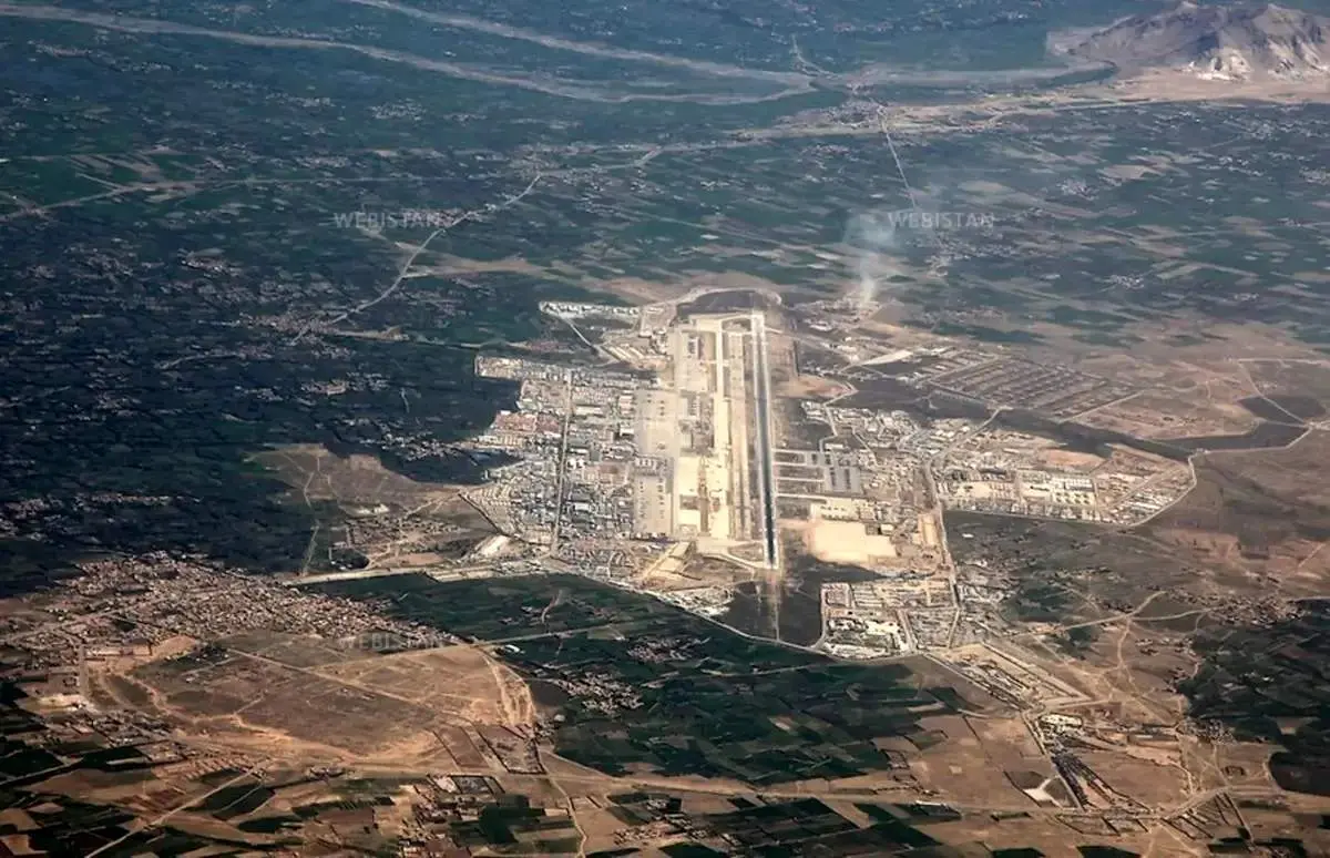 طالبان پایگاه بگرام را تخلیه کرد