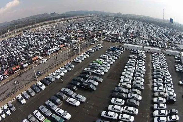 کاهش تدریجی قیمت خودرو در بازار