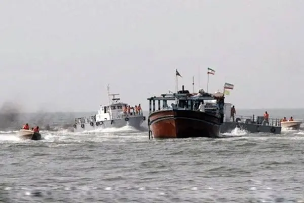 ۳ شناور در آب‌های خلیج فارس توقیف شدند