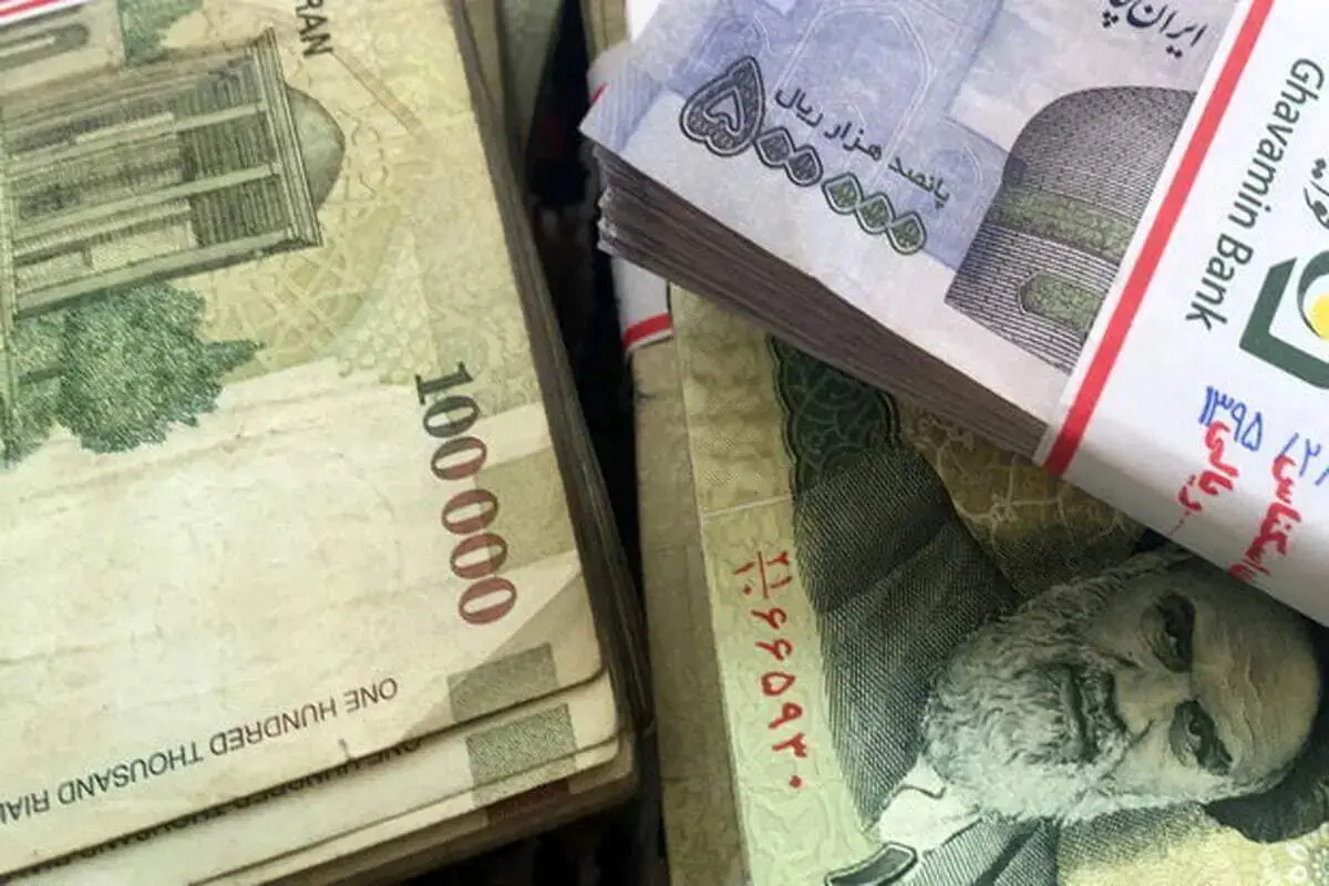  ۲.۰۰۰.۰۰۰ به حساب سرپرستان خانوار واریز و تا  ۷ اردیبهشت قابل برداشت است