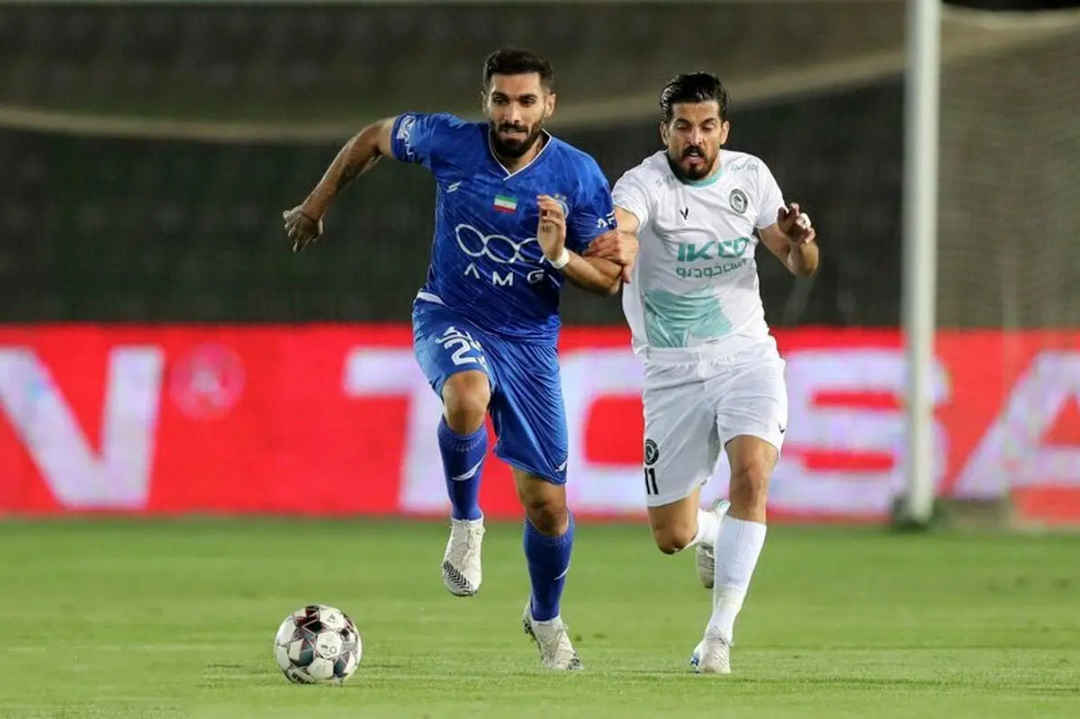 آقاسی استقلال را فلج کرده اصلا هم برایش مهم نیست چه بلایی سر تیم آورده 