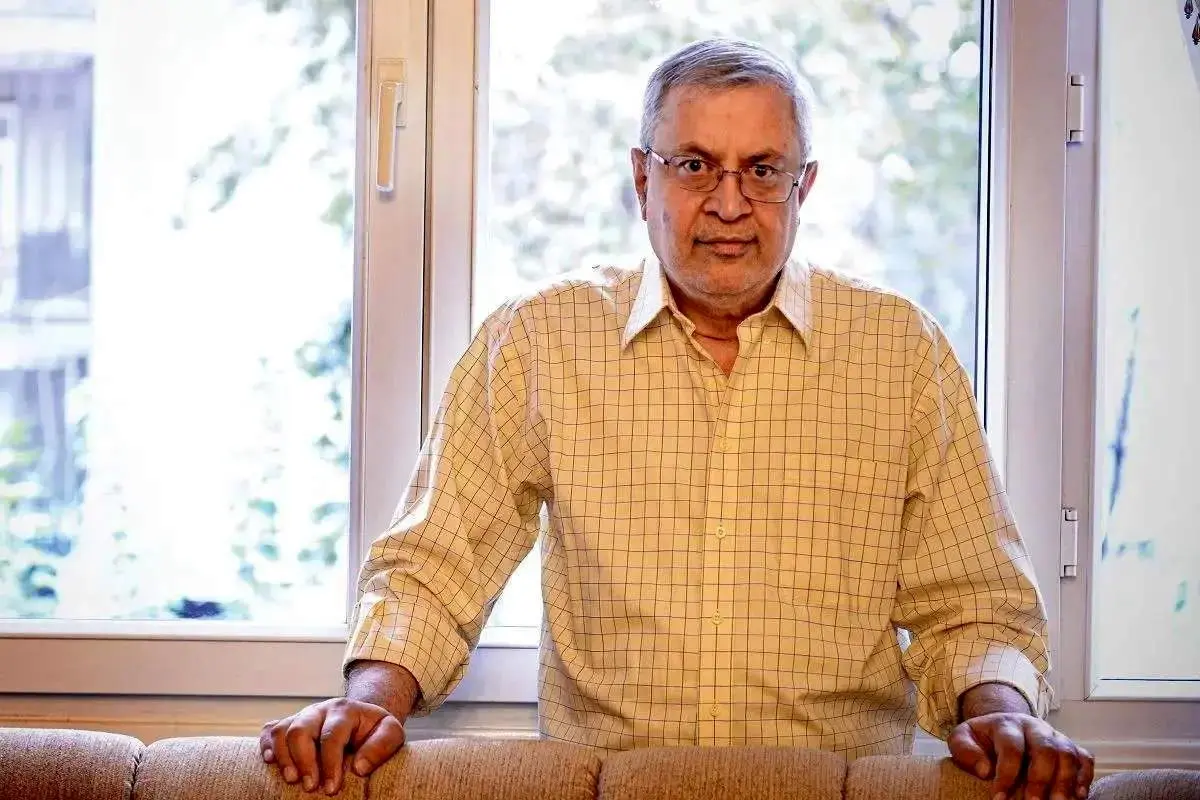 شکاف جریان های سیاسی با جامعه