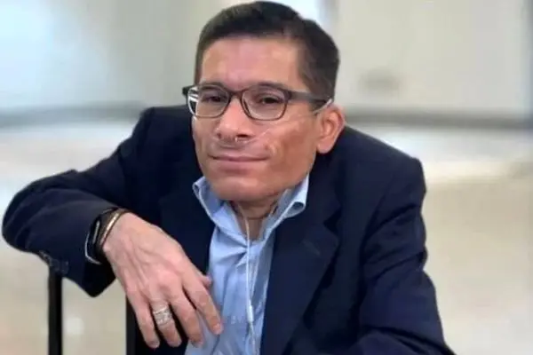  عباس اقلامی درگذشت
