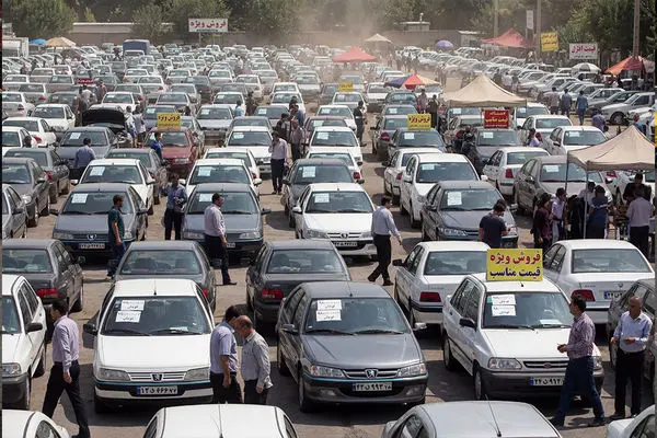 چرا قیمت آگهی‌ خودروهای کارکرده با قیمت نهایی معامله در بازار متفاوت است؟